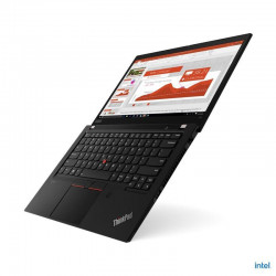 Ноутбук Lenovo (20W0009URA)